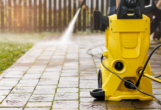 Best Parking Lot and Garage Cleaning  in Gonzalez, FL